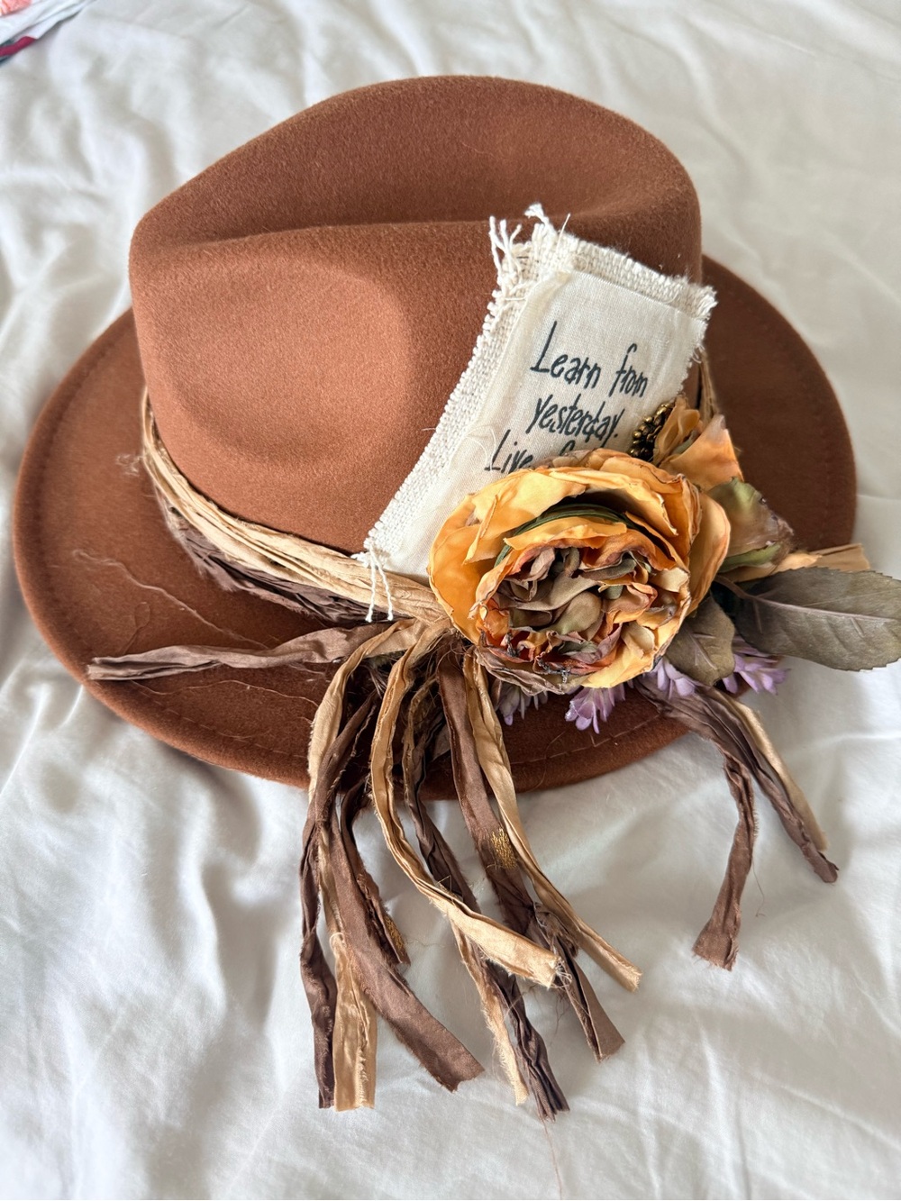 Blueberry Kate handmade Brown Floral Accent Wide-Brim Fedora Hat - Women